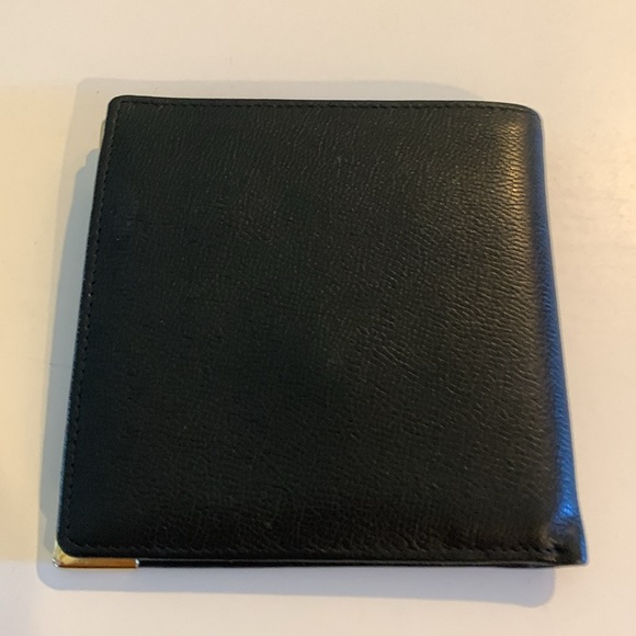 Beautiful YSL Wallet Unisex!! - Picture 8 of 16